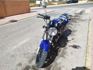 Moto Daelim Roadwin 125