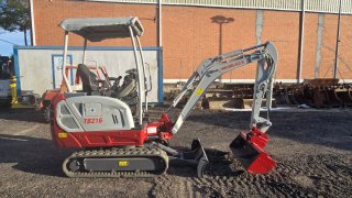 Mini Excavadora Takeuchi TB216 Giratoria