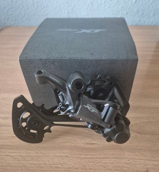 Shimano XT RD-M8100 Desviador Trasero 12v