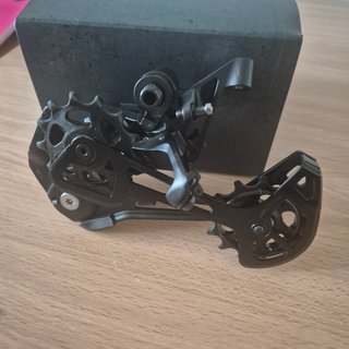 Shimano XT RD-M8100 Desviador Trasero 12v
