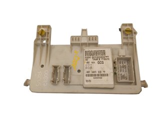 CAJA RELES / FUSIBLES FORD FOCUS BERLINA (CAP) 4M