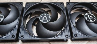 Lote 5 ventiladores Arctic P12 PWM-PST