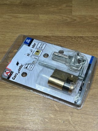 Bombillo de cerradura de garaje 40 mm BGS