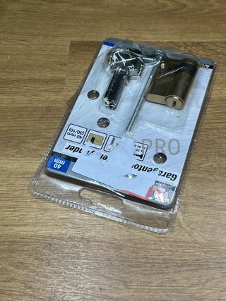 Bombillo de cerradura de garaje 40 mm BGS