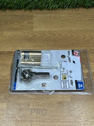 Bombillo de cerradura de garaje 40 mm BGS