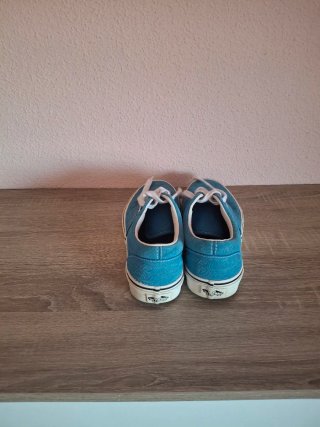 Zapatillas Vans Azules y Blancas