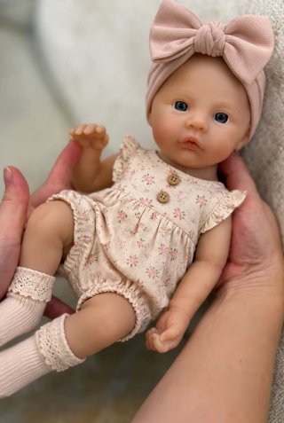 Muñeca Reborn Completa de silicona Globito.