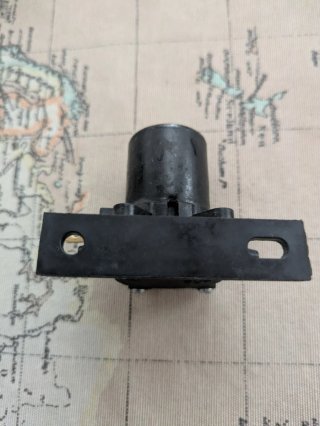 Bomba limpiaparabrisas negra