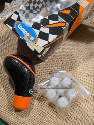 Pomo Palanca Cambio Carbono Naranja