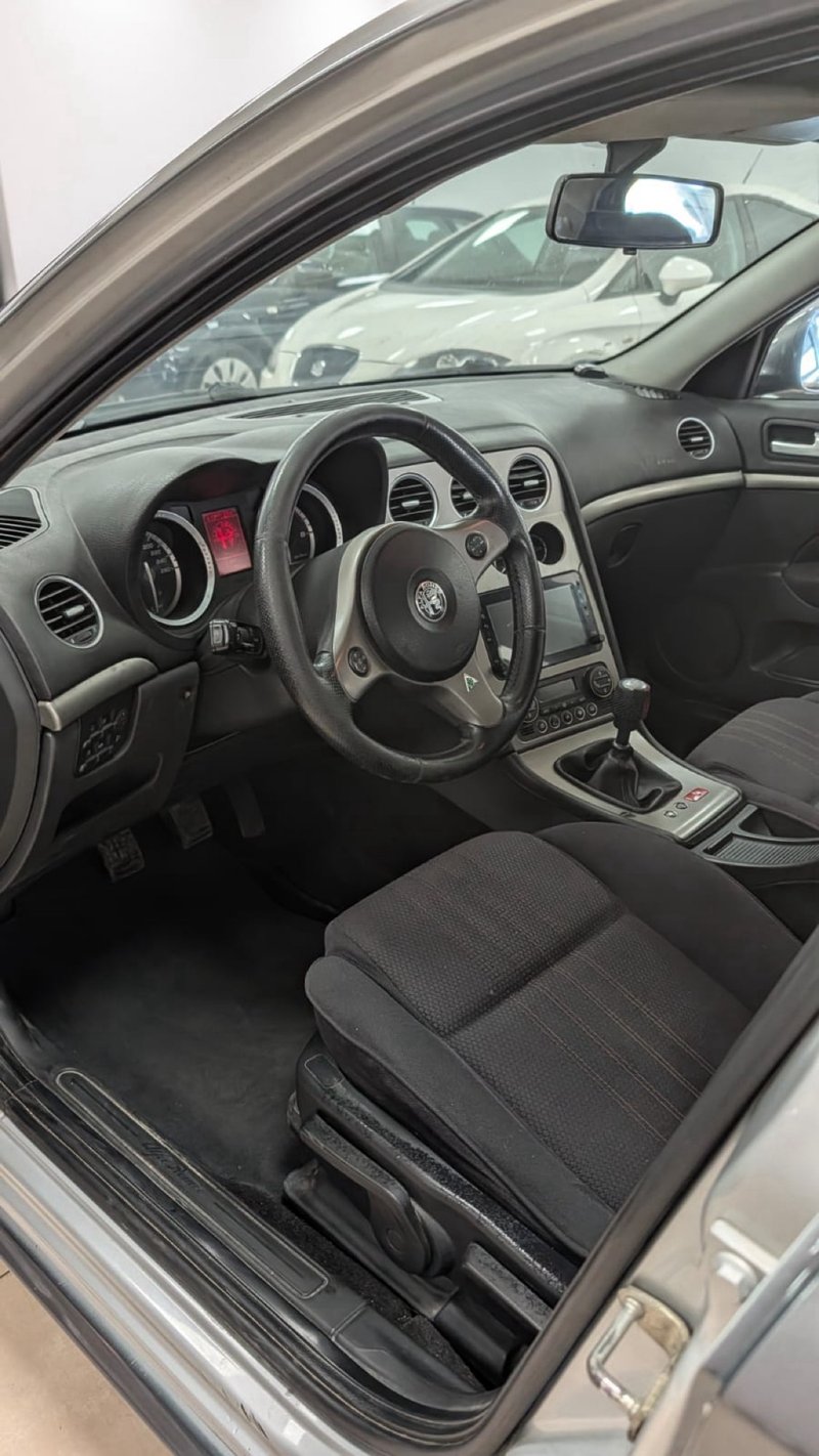 Alfa Romeo Alfa 159 1.9 JTD Sport 2009, foto 9