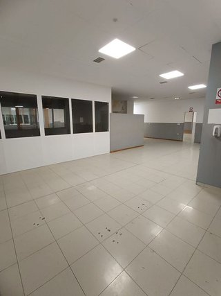 Local comercial en venta en Zona Teatro Campoamor en Oviedo