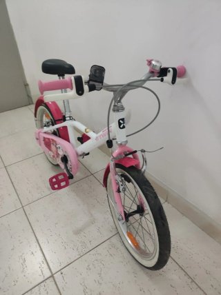 Bicicleta infantil BTWIN rosa y blanca