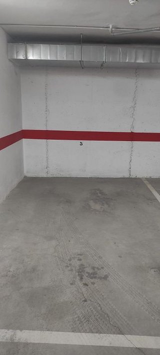 Garaje en alquiler en Sanlúcar la Mayor
