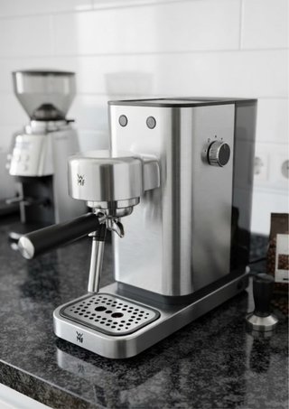 Cafetera WMF Lumero