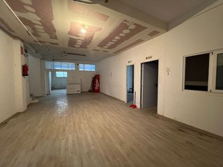 Local comercial en venta en Pueblo Nuevo en Madrid