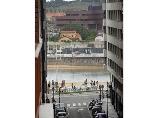 Piso en alquiler en La Arena en Gijón