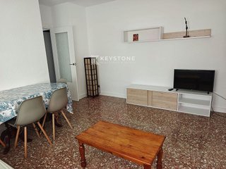 Piso en alquiler en Carolinas Altas en Alicante