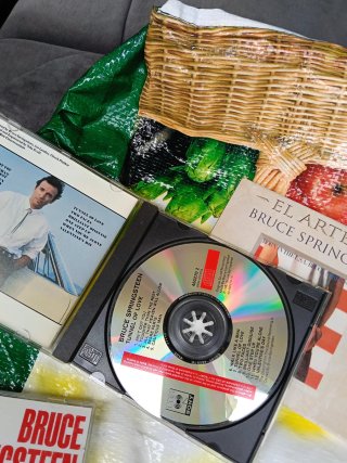 Bruce Springsteen CDs: Greatest Hits, Tunnel of Lo