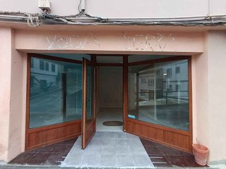 Local comercial en alquiler en Puerto Chico en Santander