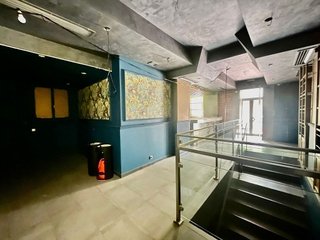 Local comercial en alquiler en Almagro en Madrid