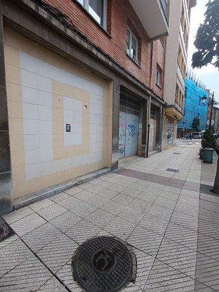 Local comercial en venta en La Ería - Masip en Oviedo