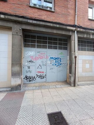 Local comercial en venta en La Ería - Masip en Oviedo