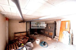 Local comercial en venta en Zona Pueblo en Guardamar del Segura