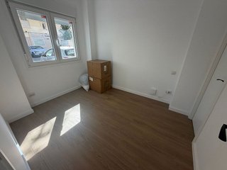 Local comercial en venta en Peñagrande en Madrid