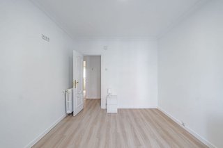 Piso en alquiler en Palomeras bajas en Madrid