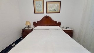 Casa adosada en venta en Castell (Es)