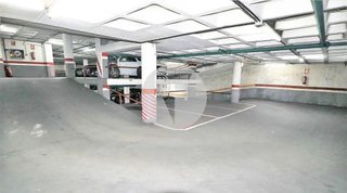 Garaje en venta en Les Corts en Barcelona