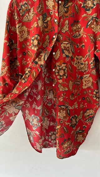 Vestido camisero Zara floral rojo Talla M