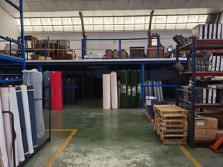 Nave industrial en venta en Santa Cruz - Industria - Polígono Campollano en Albacete