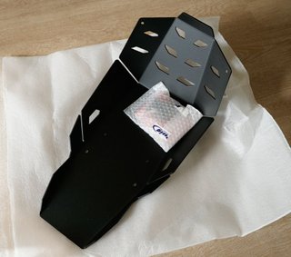 Cubre cárter Kawasaki KLR 650 2022-2025 nuevo Puig