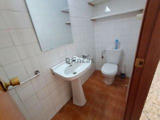 Local comercial en alquiler en Ensanche en Teruel