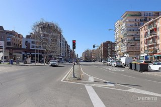 Garaje en venta en Valdezarza en Madrid