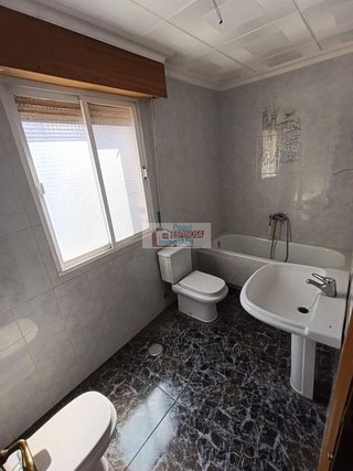 Chalet en venta en Torredonjimeno