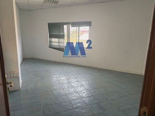 Nave industrial en alquiler en Valmojado