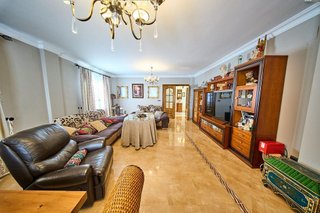 Chalet en venta en Illora