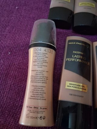 Lote 8 bases maquillaje Max Factor