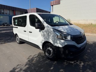 Renault Trafic 9 plazas