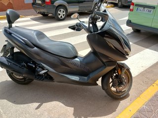 Zontes 350E Maxi-Scooter Negra/Gris