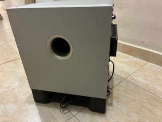 Receptor AV Yamaha RX-V465 + Subwoofer