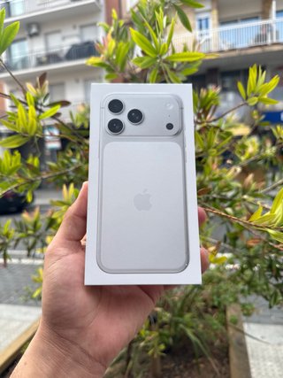 iPhone 17 Pro Max 256GB Plata