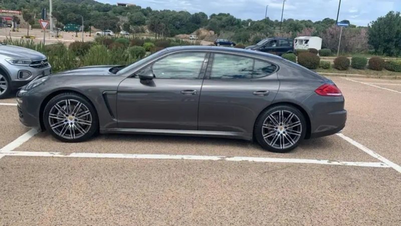 Porsche Panamera 3.0 Diésel - foto 1