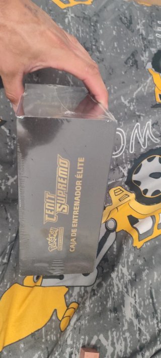 Pokemon Caja Entrenador Élite Cenit Supremo