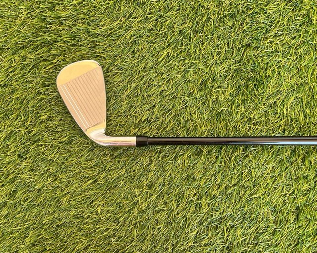 Hierro 5 Callaway Rogue ST Max Diestro