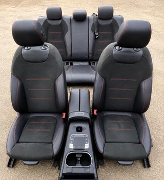 Asientos Mercedes A200 Negro/Rojo