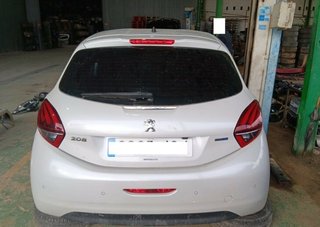 Peugeot 441257 cinturón seguridad tras der 208