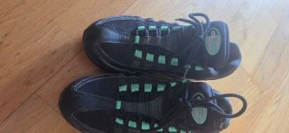 Nike Air Max 95 Negras y Verdes